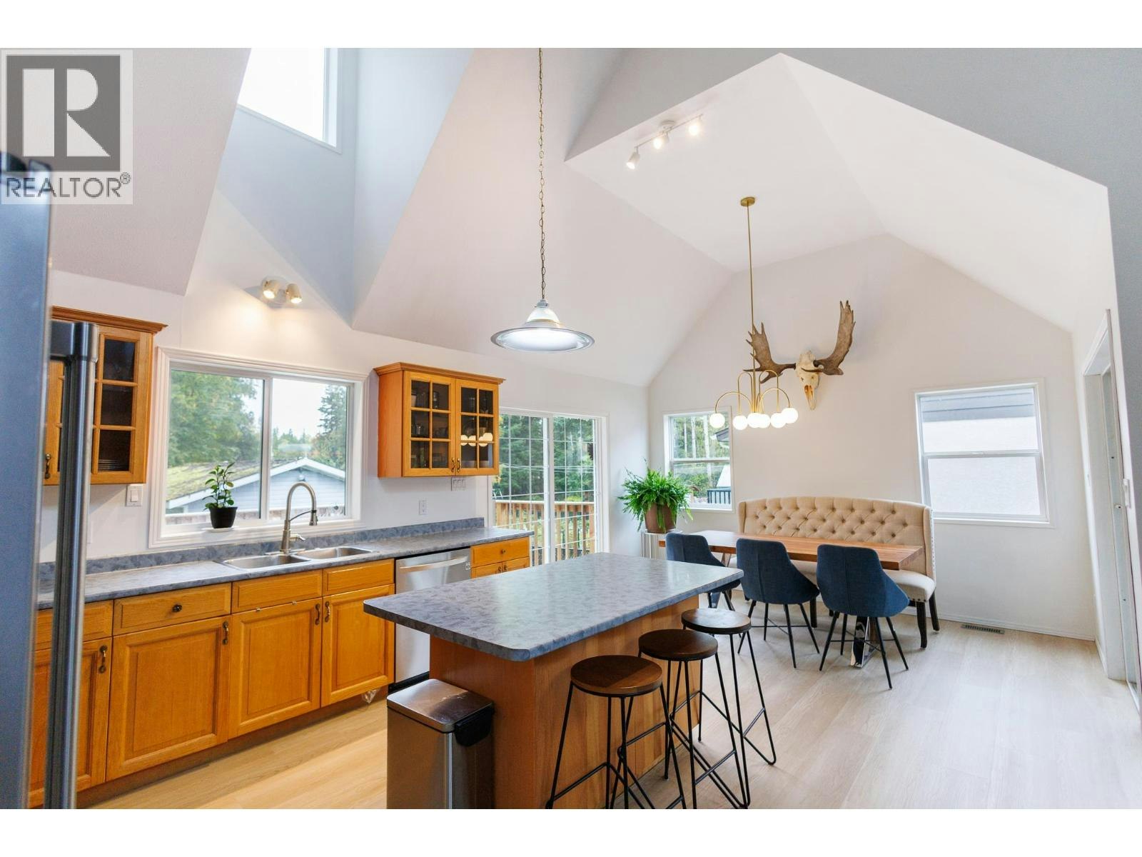 4902 Haugland Avenue, Terrace, BC, V8G 1H4 - 9