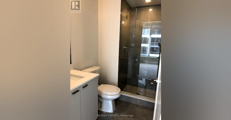 1214W-27 Bathurst Street, Toronto, ON, M5V 2P1 - 4