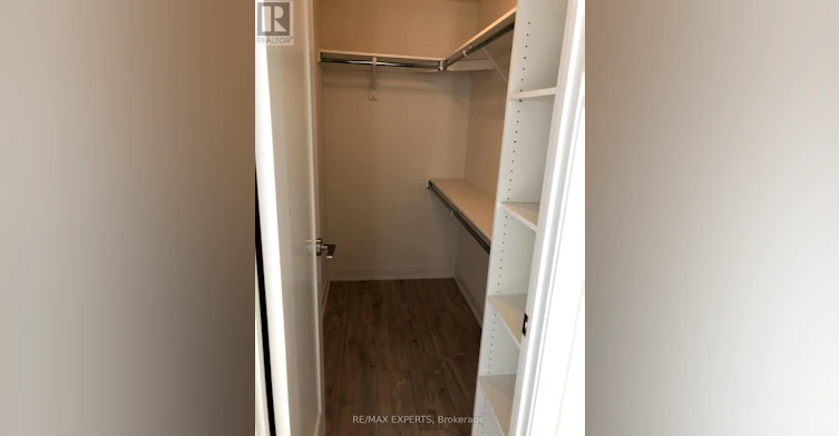 1214W-27 Bathurst Street, Toronto, ON, M5V 2P1 - 7