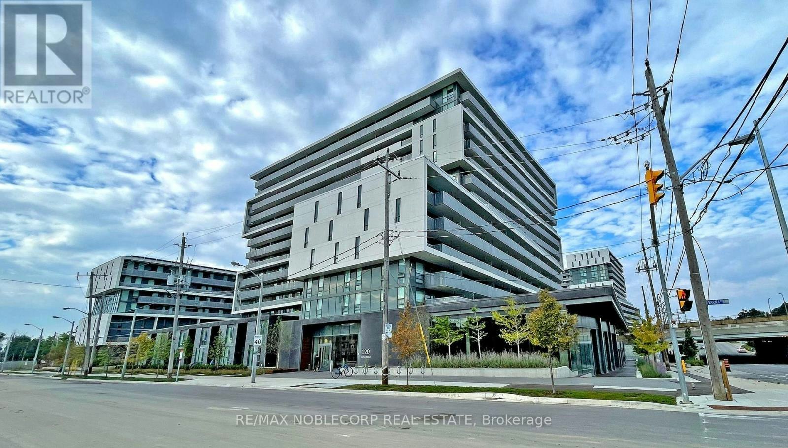 1116-120 Varna Drive, Toronto, ON, M6A 0B3
