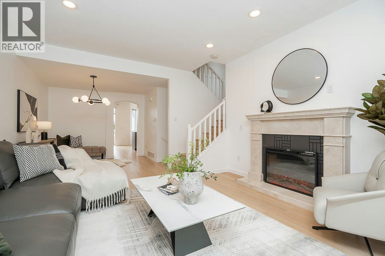 53-7501 Cumberland Street, Burnaby, BC, V3N 4Y6