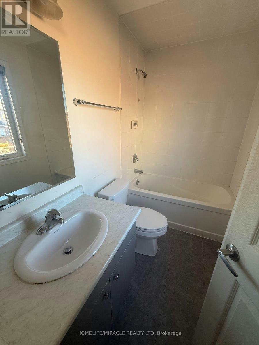 69 Benhurst Crescent, Brampton, ON, L7A 5A5 - 10