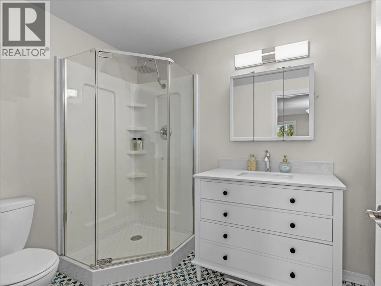 3050 Collens Hill Road, West Kelowna, BC, V1Z 1P5 - 30