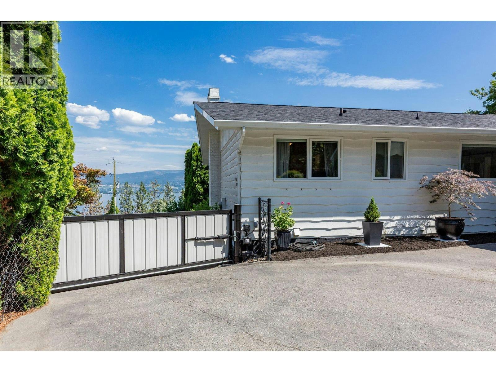 3050 Collens Hill Road, West Kelowna, BC, V1Z 1P5 - 41