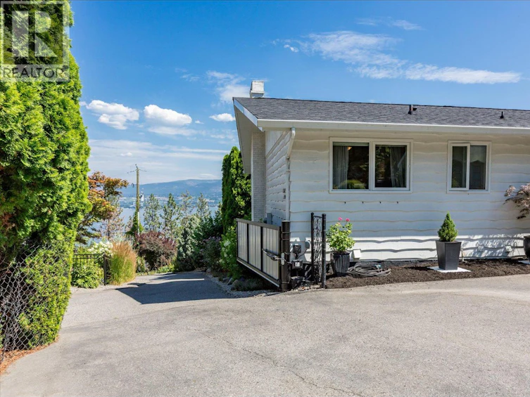 3050 Collens Hill Road, West Kelowna, BC, V1Z 1P5 - 42
