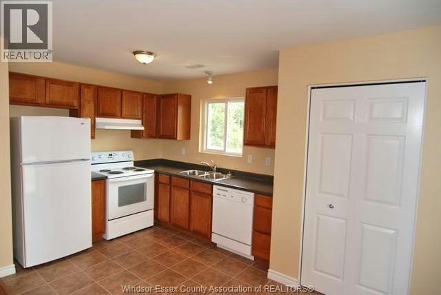 D LOWER-1810 Northway, Windsor, ON, N9B 0A6 - 4
