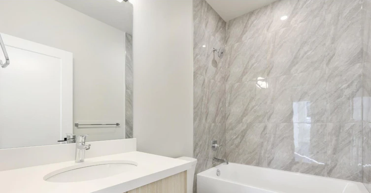 101-14858 60 Avenue, Surrey, BC, V3S 0B5 - 11