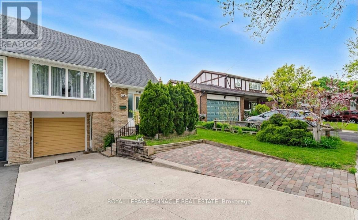 7217 Fayette Circle, Mississauga, ON, L5N 1Y5 - 2