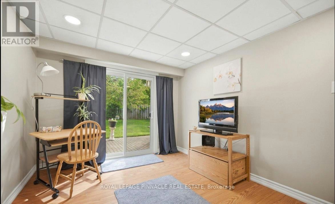 7217 Fayette Circle, Mississauga, ON, L5N 1Y5 - 18