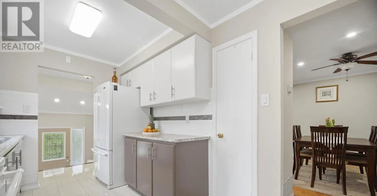 7217 Fayette Circle, Mississauga, ON, L5N 1Y5 - 7