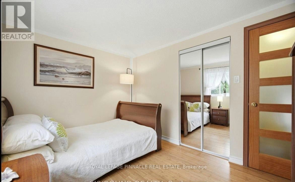 7217 Fayette Circle, Mississauga, ON, L5N 1Y5 - 14