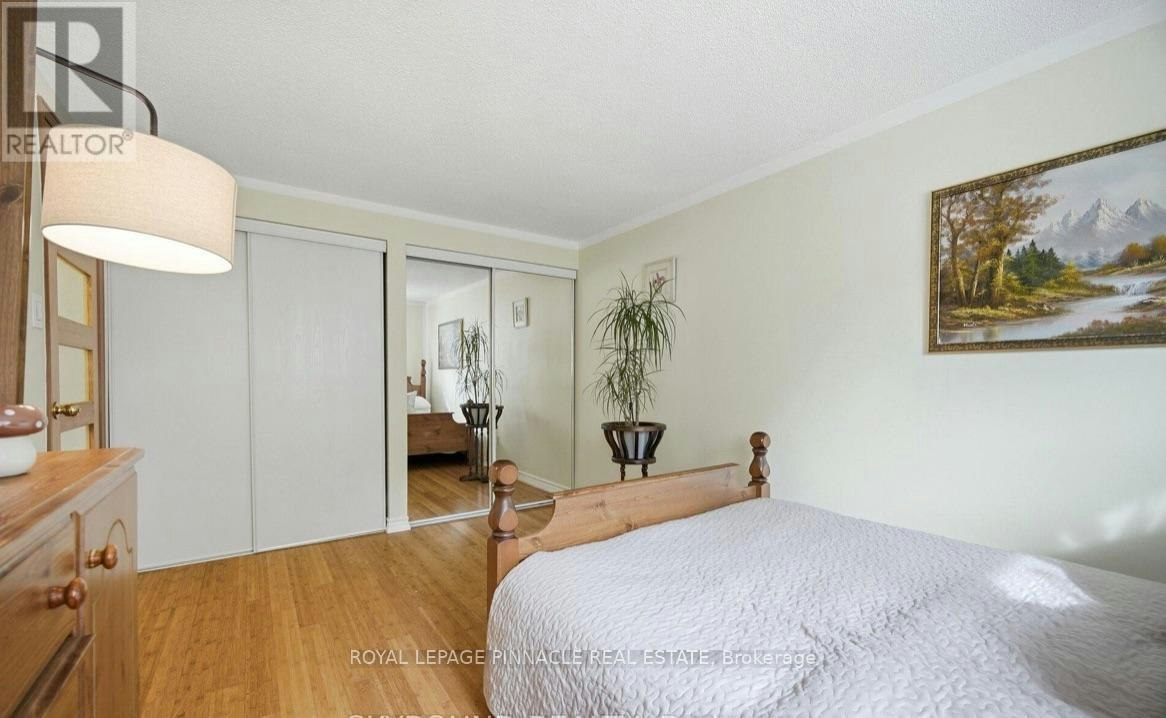 7217 Fayette Circle, Mississauga, ON, L5N 1Y5 - 12