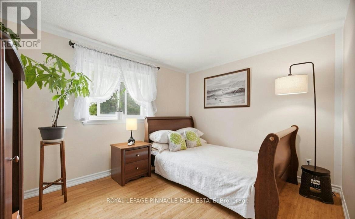 7217 Fayette Circle, Mississauga, ON, L5N 1Y5 - 13