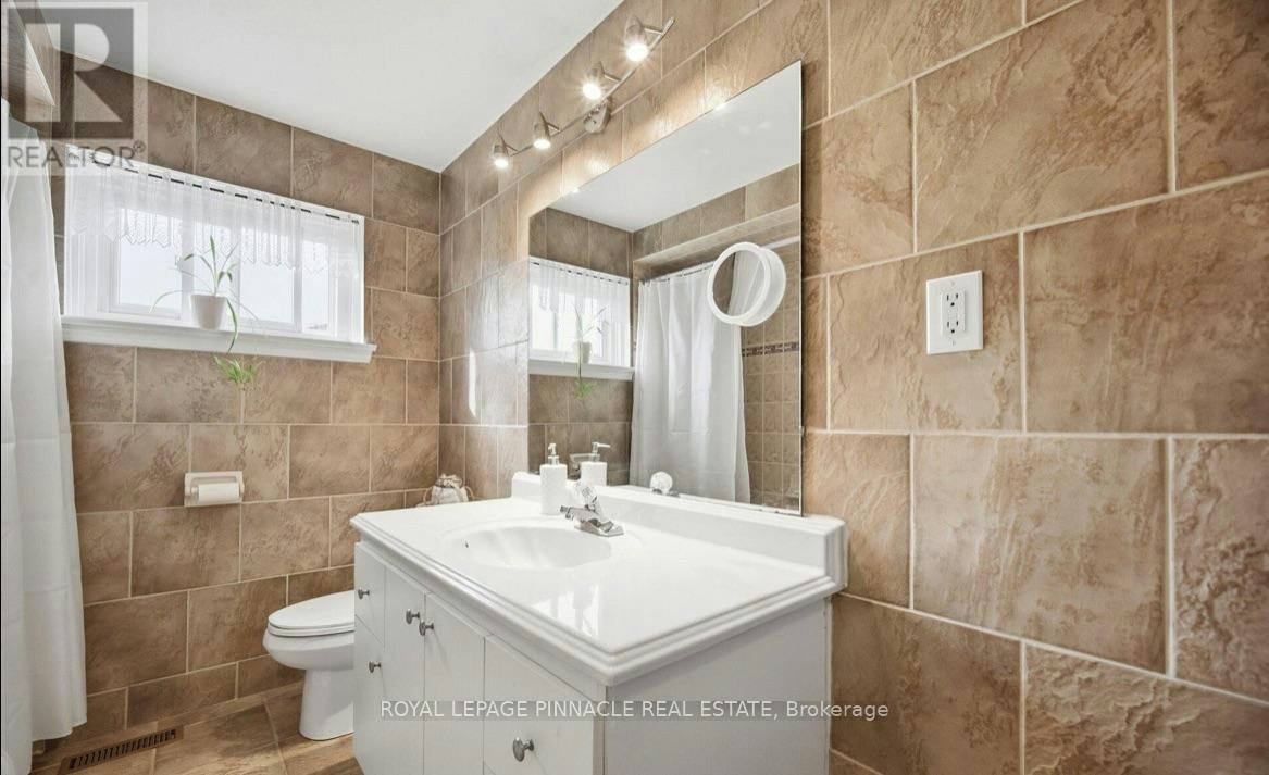 7217 Fayette Circle, Mississauga, ON, L5N 1Y5 - 15