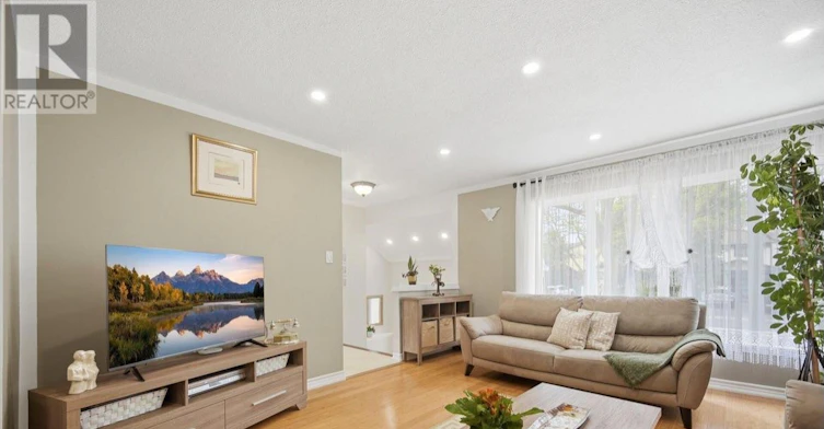 7217 Fayette Circle, Mississauga, ON, L5N 1Y5 - 3