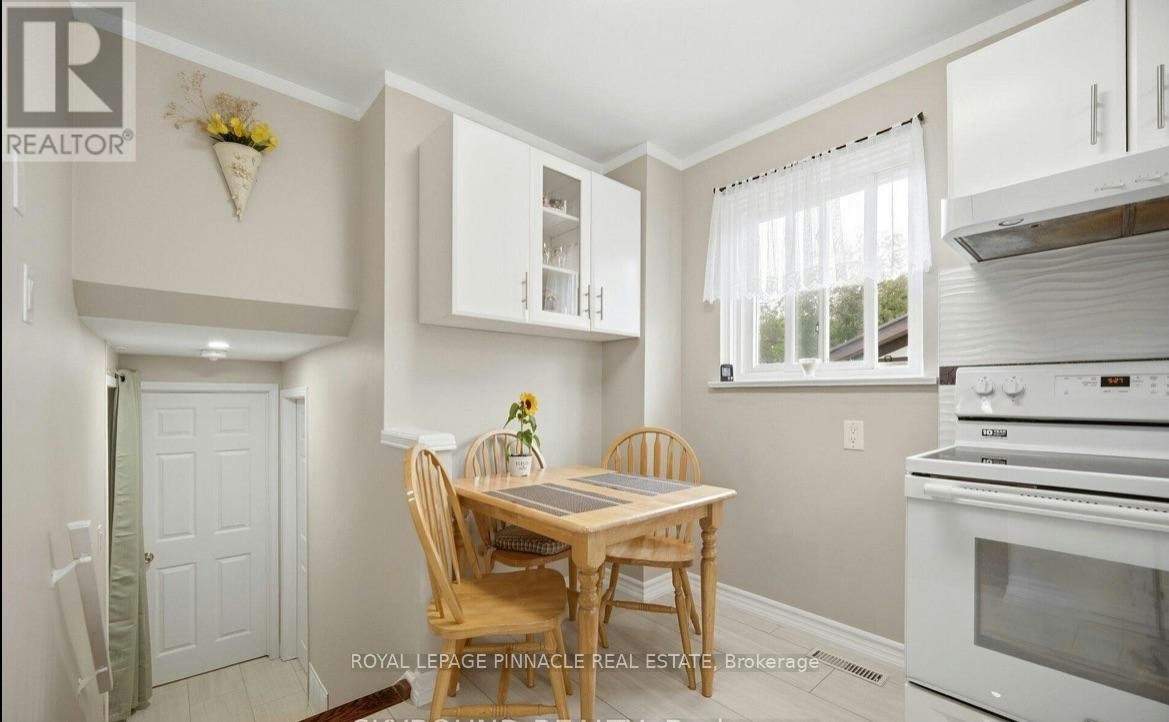 7217 Fayette Circle, Mississauga, ON, L5N 1Y5 - 10