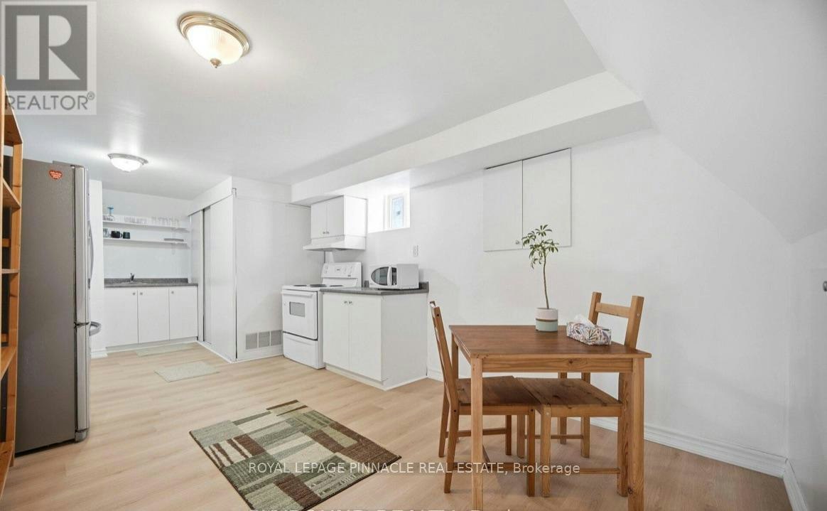 7217 Fayette Circle, Mississauga, ON, L5N 1Y5 - 24