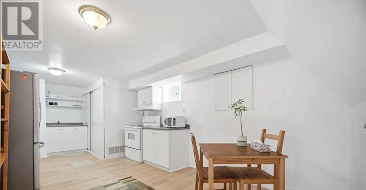 7217 Fayette Circle, Mississauga, ON, L5N 1Y5 - 24