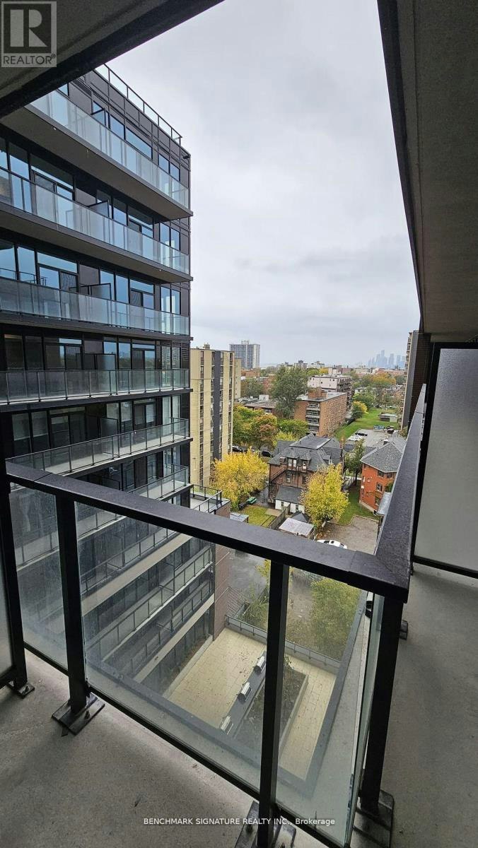 814-270 Dufferin Street, Toronto, ON, M6K 0H8 - 11