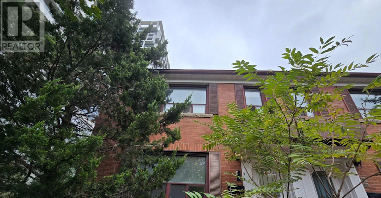 40 B-40 Hillsdale Avenue E, Toronto, ON, M4S 1T5 - 3