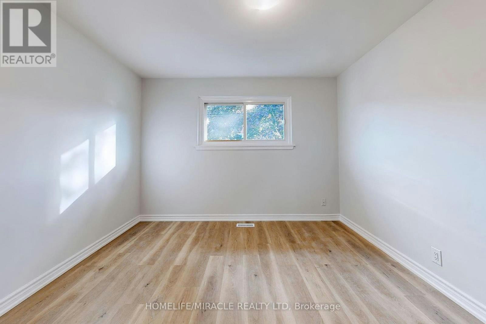 MAIN FLOOR-253 Wilson Road N, Oshawa, ON, L1G 6E3 - 16