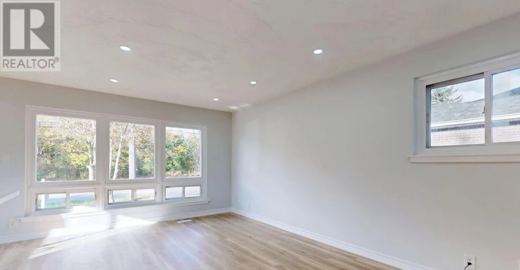 MAIN FLOOR-253 Wilson Road N, Oshawa, ON, L1G 6E3 - 3
