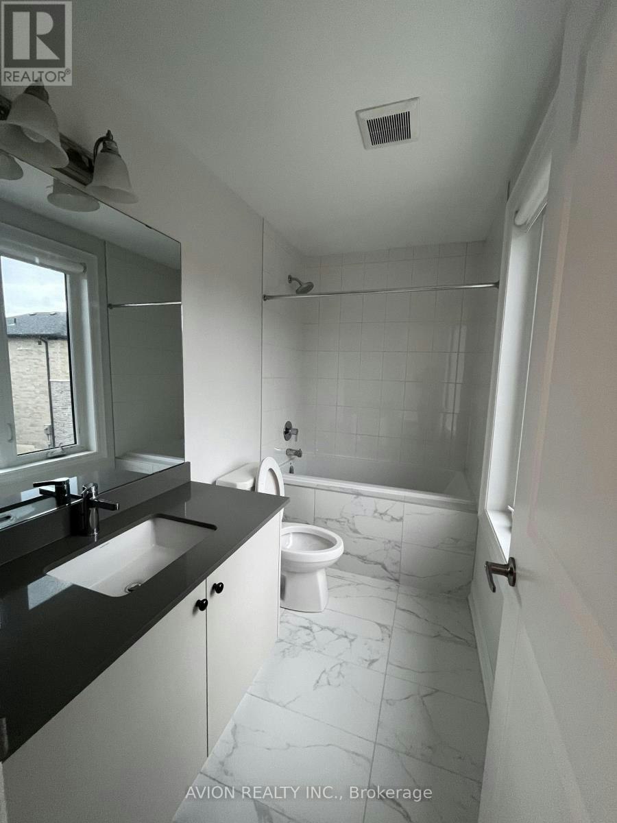COACH-6 Fred Lablanc Drive E, Markham, ON, L6B 1R8 - 6