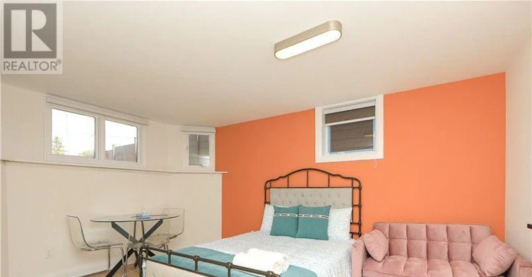 526 Lake Dr Drive S, Georgina, ON, L4P 1S2 - 11