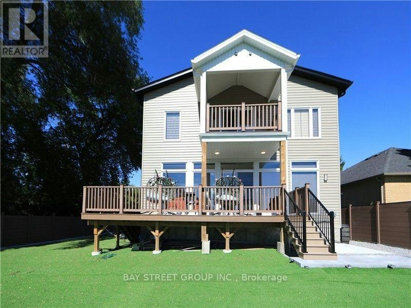 526 Lake Dr Drive S, Georgina, ON, L4P 1S2