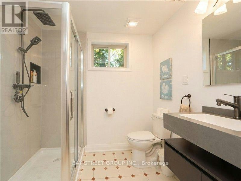 526 Lake Dr Drive S, Georgina, ON, L4P 1S2 - 7