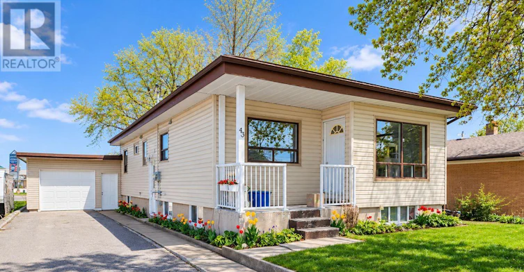 LOWER-43 Rodney Street, Collingwood, ON, L9Y 1C9