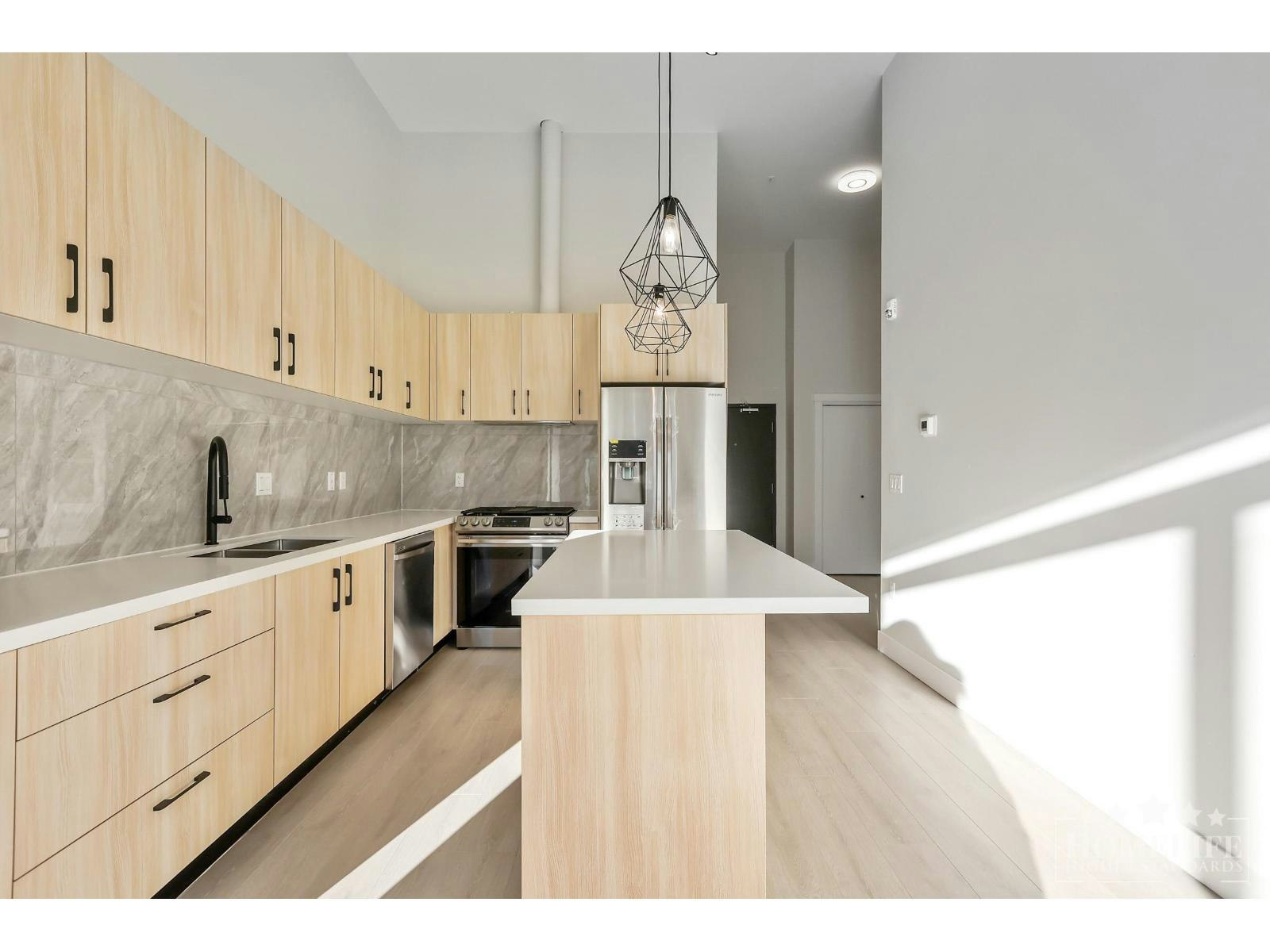 103-14858 60 Avenue, Surrey, BC, V3S 0B5