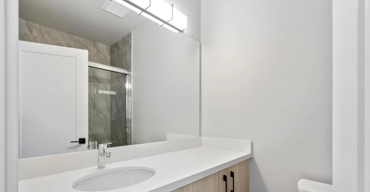 103-14858 60 Avenue, Surrey, BC, V3S 0B5 - 12