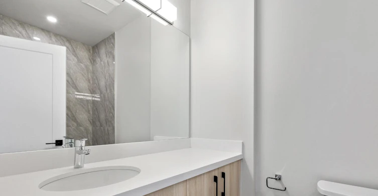103-14858 60 Avenue, Surrey, BC, V3S 0B5 - 8