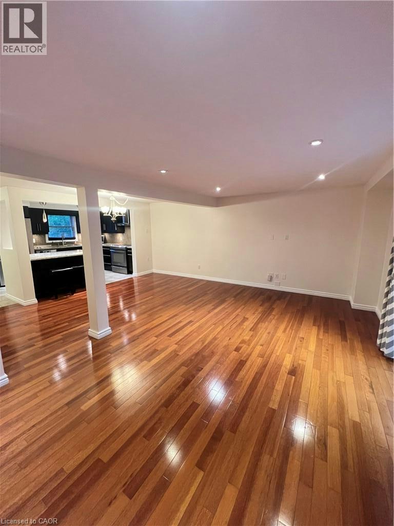 275 Sekura Street, Cambridge, ON, N1R 3R4 - 8