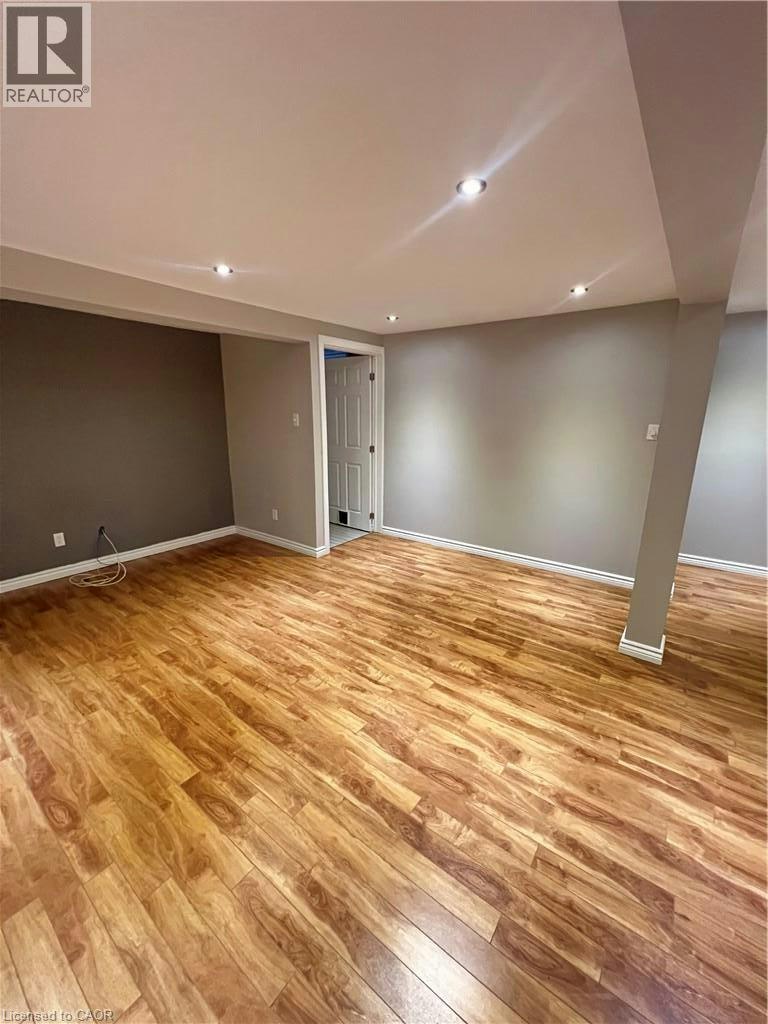 275 Sekura Street, Cambridge, ON, N1R 3R4 - 11