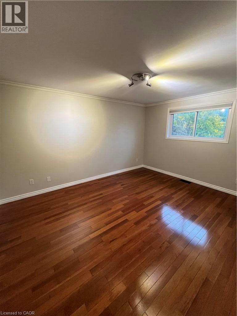 275 Sekura Street, Cambridge, ON, N1R 3R4 - 17