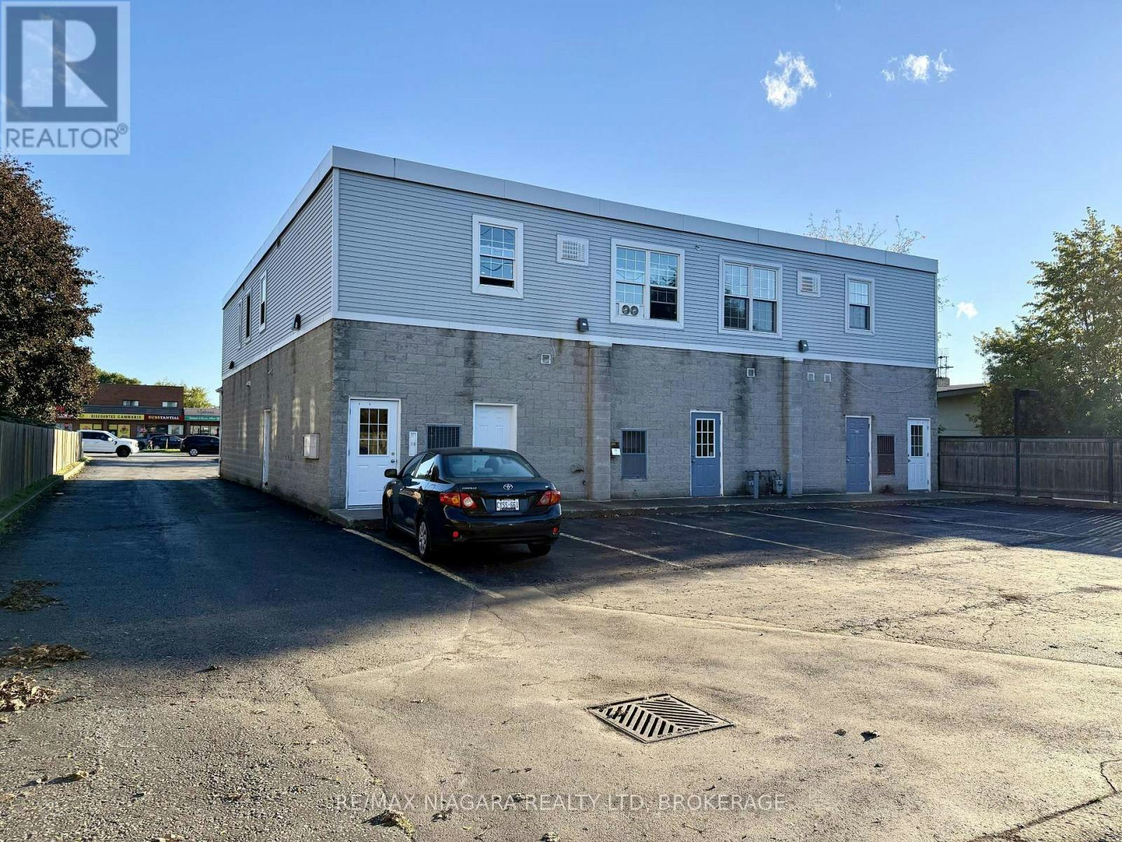 202-6837 Thorold Stone Road, Niagara Falls, ON, L2J 1B2 - 3
