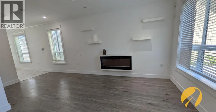 5477 Wales Street, Vancouver, BC, V5R 3M9 - 5