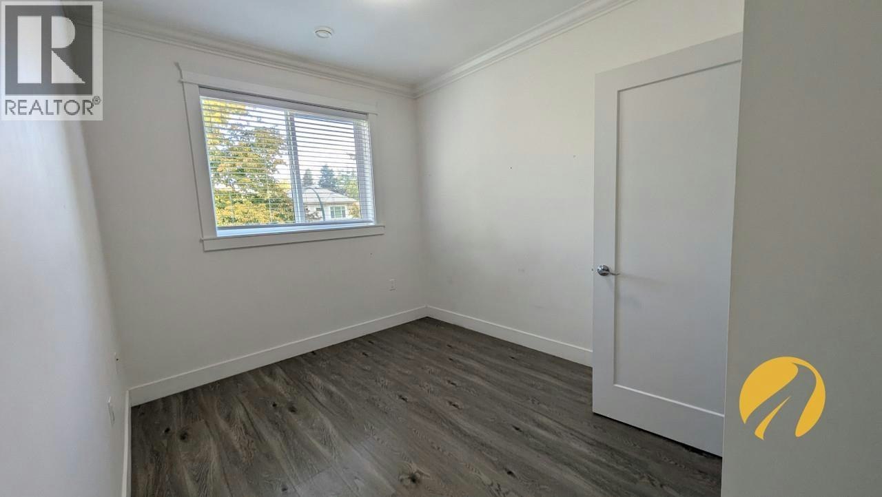 5477 Wales Street, Vancouver, BC, V5R 3M9 - 11