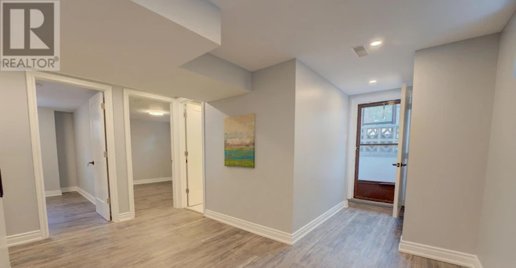 85 Silverstone Drive, Toronto, ON, M9V 3G4 - 5