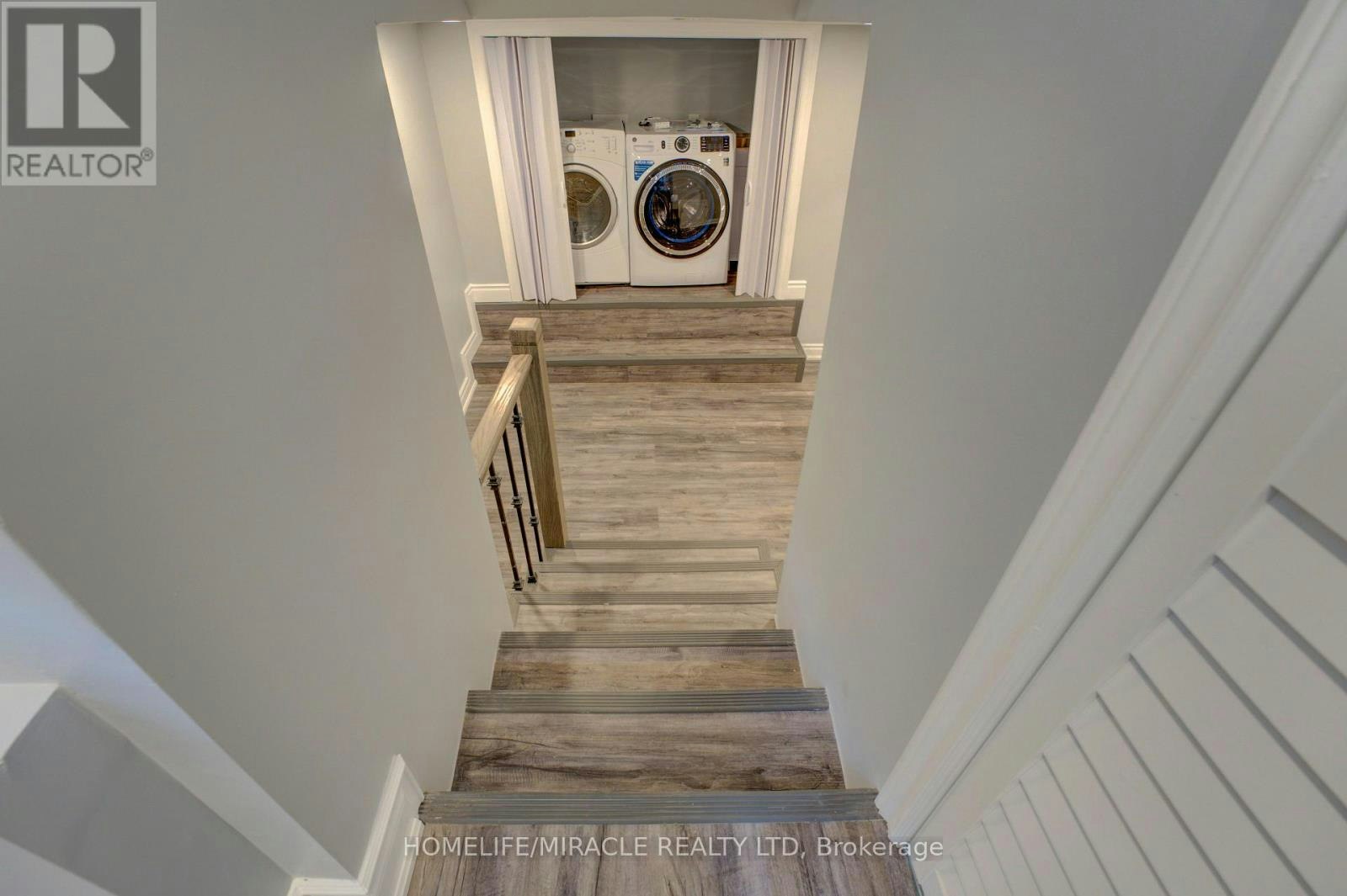 85 Silverstone Drive, Toronto, ON, M9V 3G4 - 11