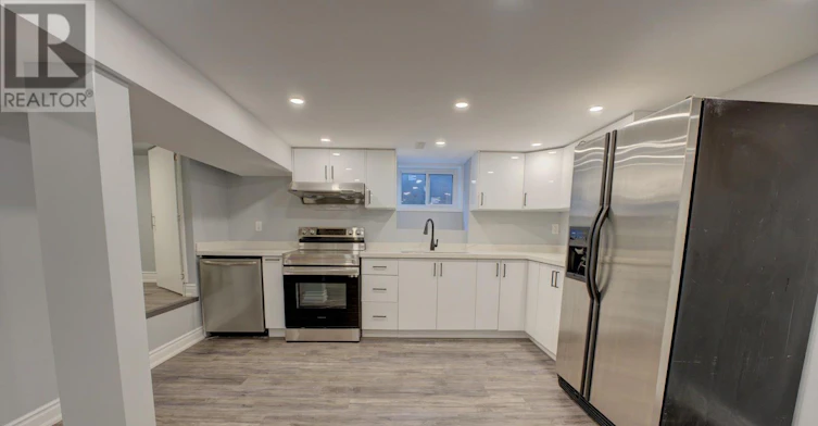 85 Silverstone Drive, Toronto, ON, M9V 3G4 - 14