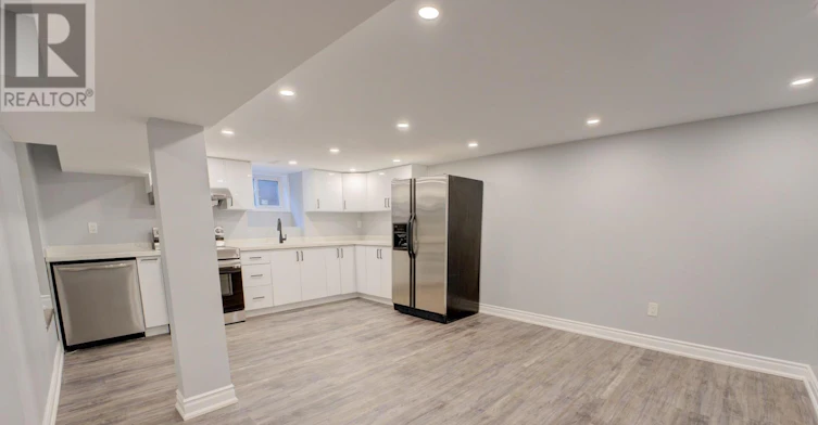 85 Silverstone Drive, Toronto, ON, M9V 3G4 - 13