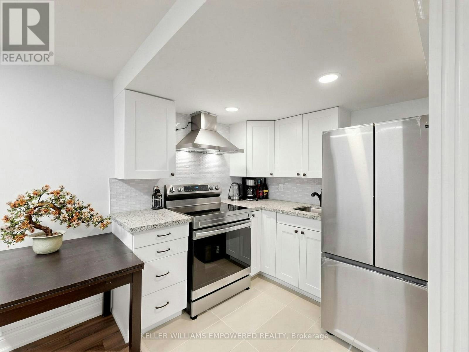 200 Castle Rock Drive, Richmond Hill, ON, L4C 5H7 - 34