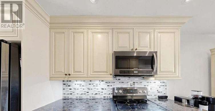 200 Castle Rock Drive, Richmond Hill, ON, L4C 5H7 - 10
