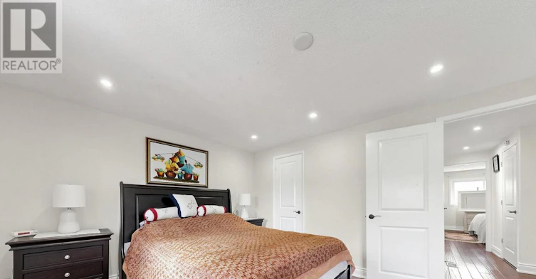 200 Castle Rock Drive, Richmond Hill, ON, L4C 5H7 - 22