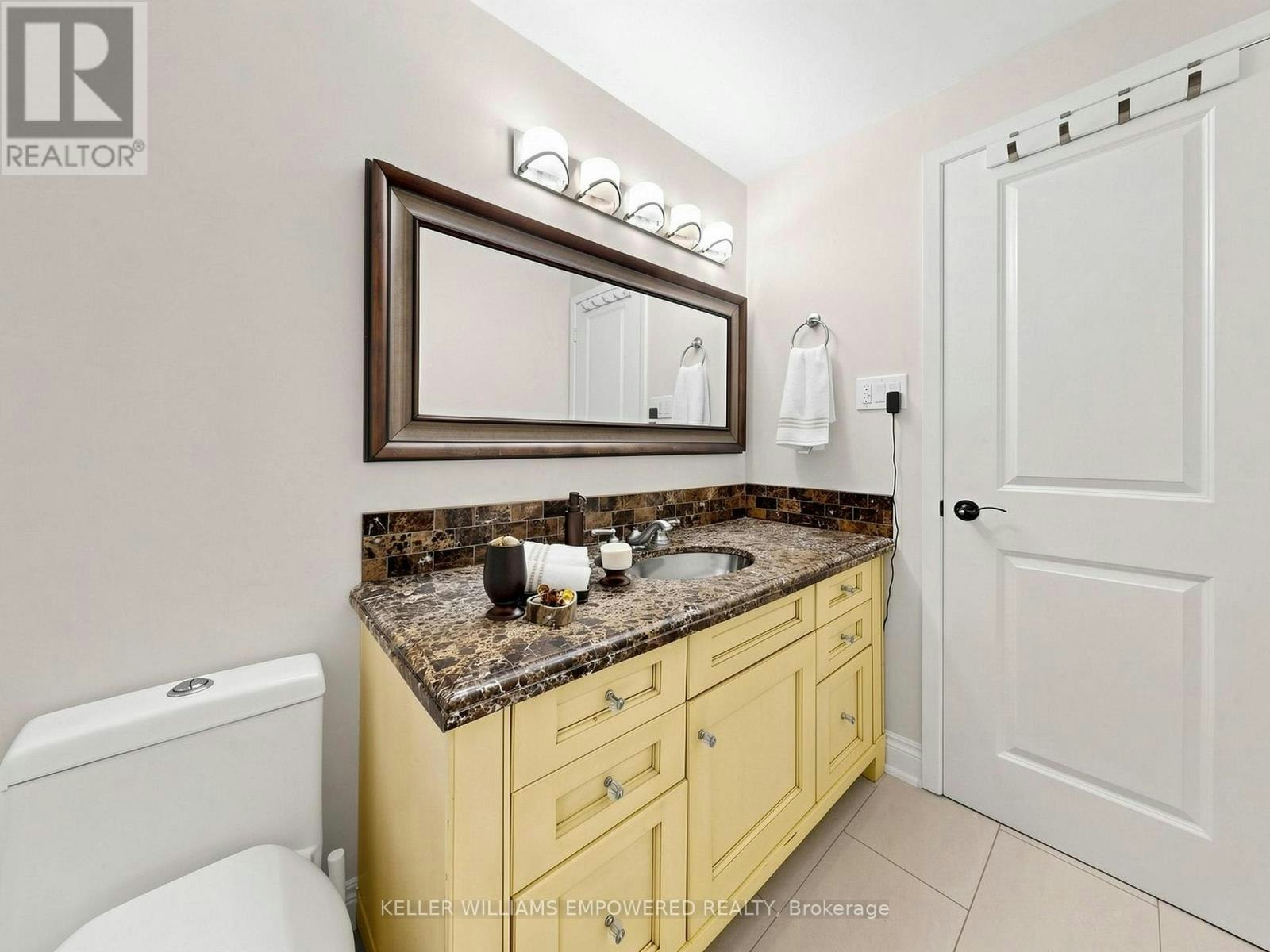 200 Castle Rock Drive, Richmond Hill, ON, L4C 5H7 - 30