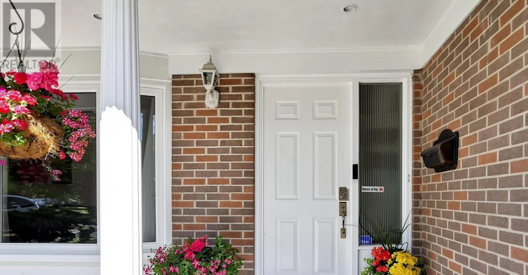 200 Castle Rock Drive, Richmond Hill, ON, L4C 5H7 - 6
