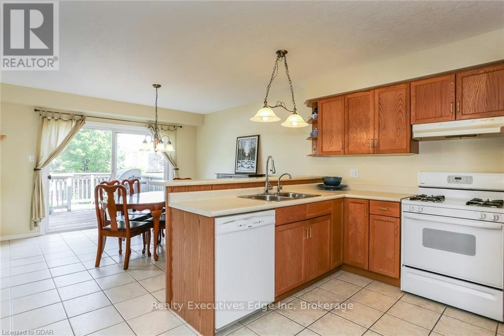 MAIN-59 Marsh Crescent, Guelph, ON, N1L 1L4 - 5
